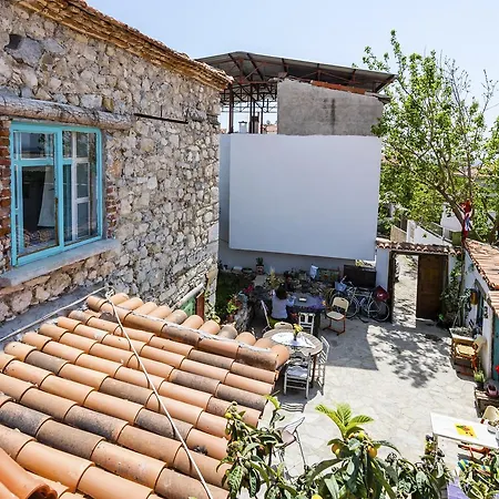 Couette-café Hobbithousebademler *