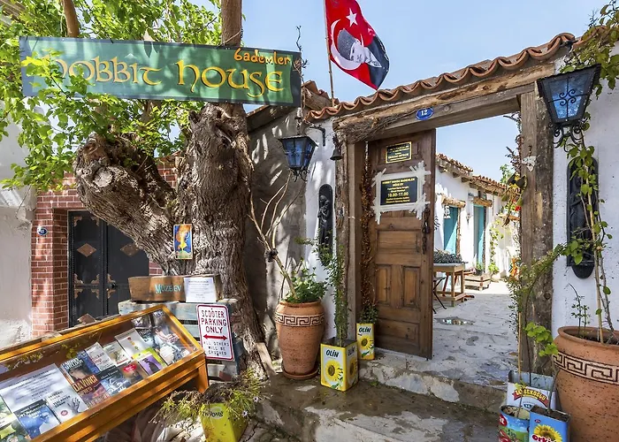 Hobbithousebademler Urla