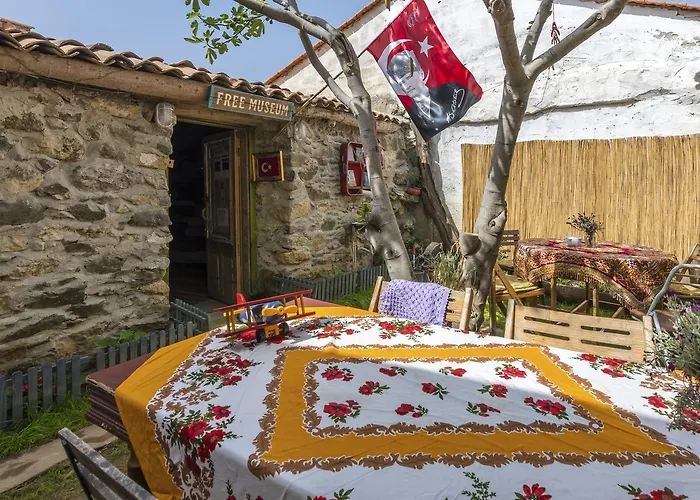 Hobbithousebademler Urla