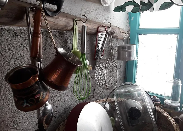 Hobbithousebademler *