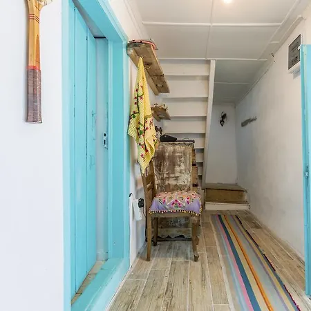 Hobbithousebademler לינה וארוחת בוקר