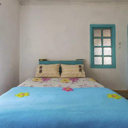 Hobbithousebademler Urla