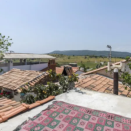Hobbithousebademler Urla