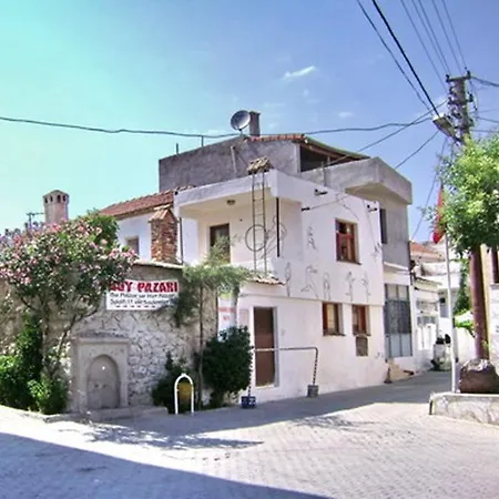 Hobbithousebademler Bed & Breakfast Urla