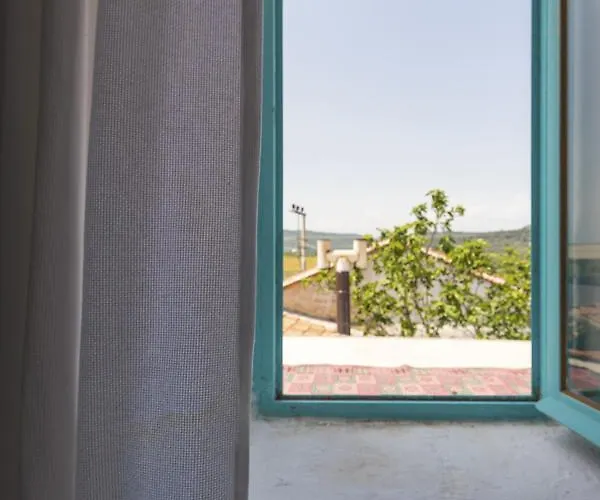 Hobbithousebademler Oda ve Kahvaltı Urla