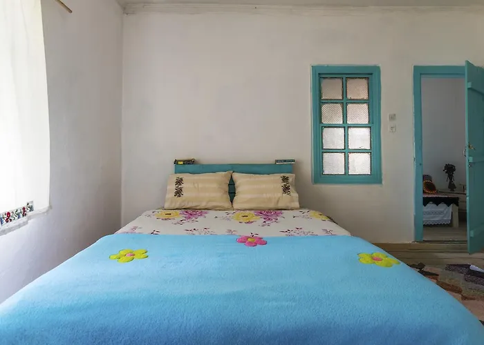 Hobbithousebademler Urla