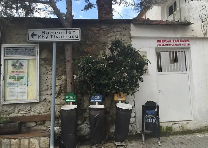 Oda ve Kahvaltı Hobbithousebademler Urla